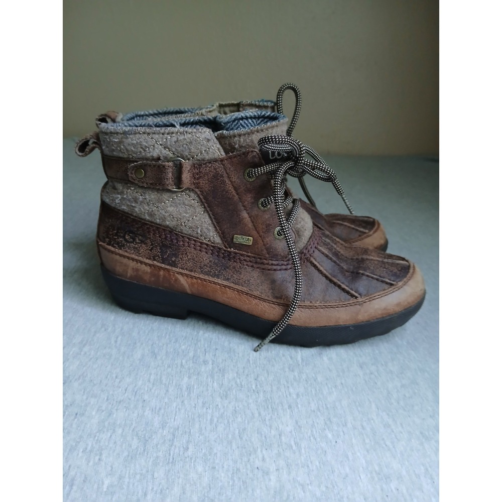 Ugg Boots Womens 8 Duck Ankle Lace Up Preppy Waterproof Sheepskin Hiking Outdoor